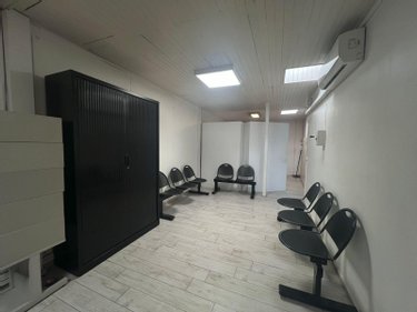 Immeuble a vendre Saint-Denis 97400 Réunion 285 m2  631000 euros