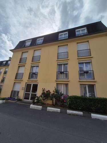 Location appartement Bayeux 14400 Calvados 46 m2 2 pièces 630 euros