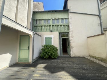 Immeuble a vendre Lignières 18160 Cher 248 m2  149800 euros