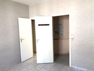 Immeuble a vendre Parigné-le-Pôlin 72330 Sarthe 152 m2  245575 euros