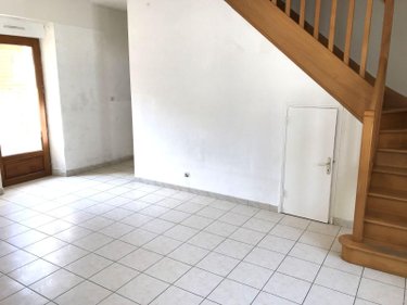 Immeuble a vendre Parigné-le-Pôlin 72330 Sarthe 152 m2  245575 euros