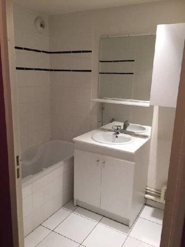 Location appartement Bruz 35170 Ille-et-Vilaine 62 m2 3 pièces 735 euros