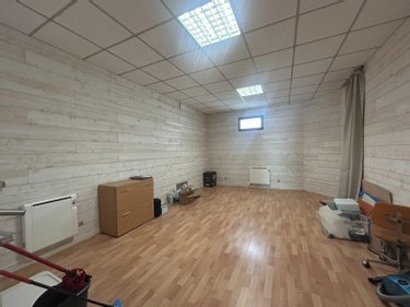 Fonds et murs commerciaux a vendre Bordeaux 33000 Gironde 66 m2  186500 euros