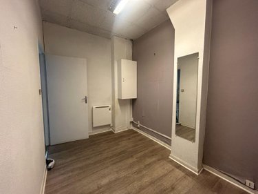 Fonds et murs commerciaux a vendre Bordeaux 33000 Gironde 66 m2  186500 euros
