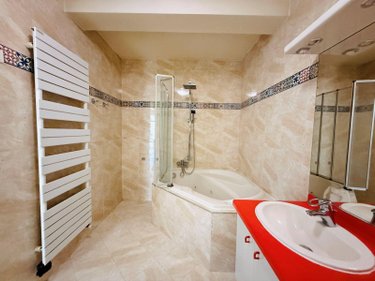 Appartement a vendre Marseille 6e Arrondissement 13006 Bouches-du-Rhône 104 m2 4 pièces 298000 euros