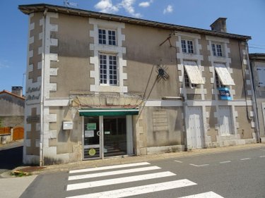 Maison a vendre Valdivienne 86300 Vienne 188 m2 7 pièces 136240 euros