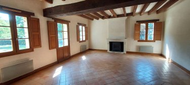 Location maison Château-Gontier-sur-Mayenne 53200 Mayenne 76 m2 4 pièces 550 euros