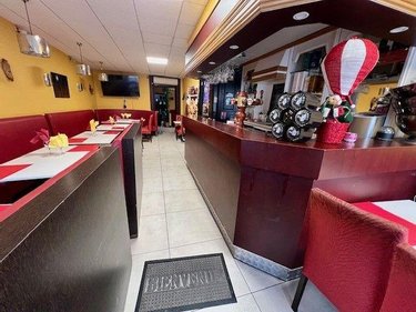 Fonds et murs commerciaux a vendre Reims 51100 Marne 83 m2  110000 euros