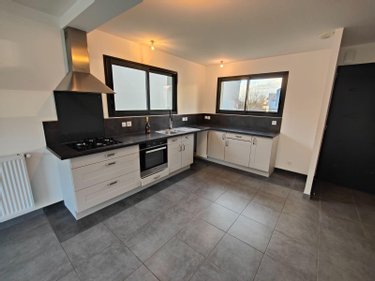 Location maison Bruz 35170 Ille-et-Vilaine 111 m2 5 pièces 1102 euros