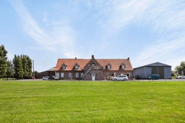 Immeuble a vendre Steenvoorde 59114 Nord  995000 euros