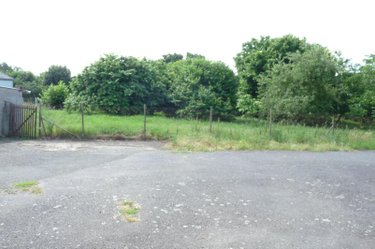 Garage et parking a vendre Chantrigné 53300 Mayenne 45 m2  11000 euros