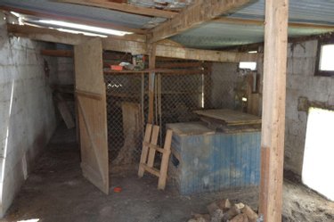 Garage et parking a vendre Chantrigné 53300 Mayenne 45 m2  11000 euros