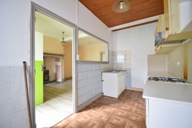 Maison a vendre Eygurande 19340 Corrèze 145 m2 7 pièces 59900 euros