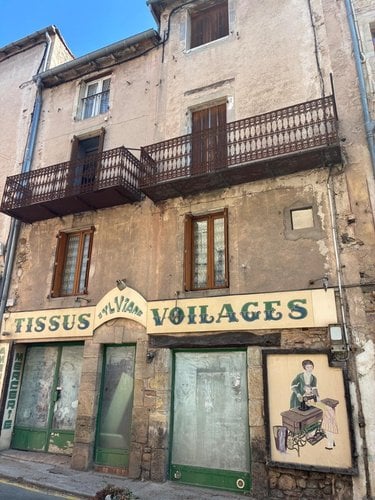 Maison a vendre Saint-Affrique 12400 Aveyron 215 m2 8 pièces 150000 euros