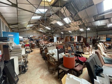 Fonds et murs commerciaux a vendre Nogent-le-Rotrou 28400 Eure-et-Loir 817 m2  290000 euros