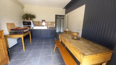 Maison a vendre Vic-sur-Cère 15800 Cantal 186 m2 6 pièces 232300 euros