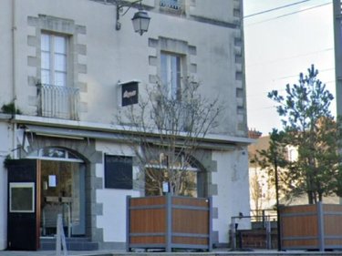 Fonds et murs commerciaux a vendre Redon 35600 Ille-et-Vilaine 54 m2  163400 euros