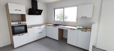 Location maison Les Fougerêts 56200 Morbihan 94 m2 4 pièces 880 euros