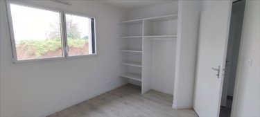 Location maison Les Fougerêts 56200 Morbihan 94 m2 4 pièces 880 euros