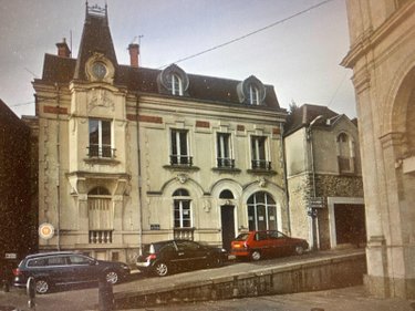 Fonds et murs commerciaux a vendre Laval 53000 Mayenne 112 m2  315000 euros