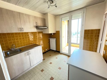 Appartement a vendre Manosque 04100 Alpes-de-Haute-Provence 62 m2 3 pièces 127400 euros