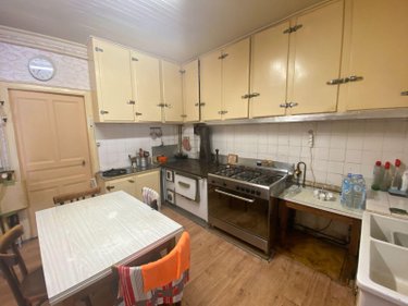 Maison a vendre Saint-Bonnet-de-Salers 15140 Cantal 395 m2  148400 euros