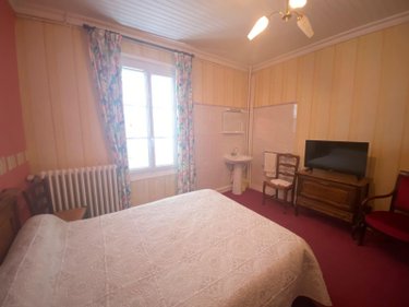 Maison a vendre Saint-Bonnet-de-Salers 15140 Cantal 395 m2  148400 euros