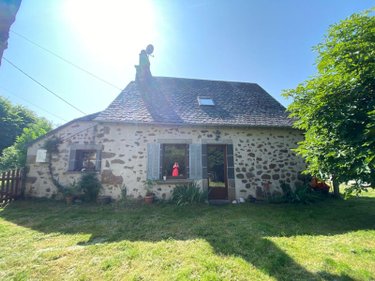 Maison a vendre Anglards-de-Salers 15380 Cantal 76 m2  159000 euros