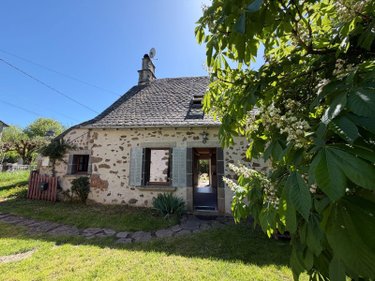 Maison a vendre Anglards-de-Salers 15380 Cantal 76 m2 2 pièces 153700 euros