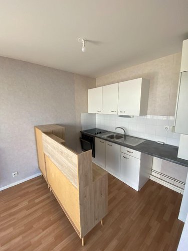 Appartement a vendre Bruz 35170 Ille-et-Vilaine 48 m2  161510 euros