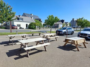 Fonds et murs commerciaux a vendre Saint-Pabu 29830 Finistère  138500 euros