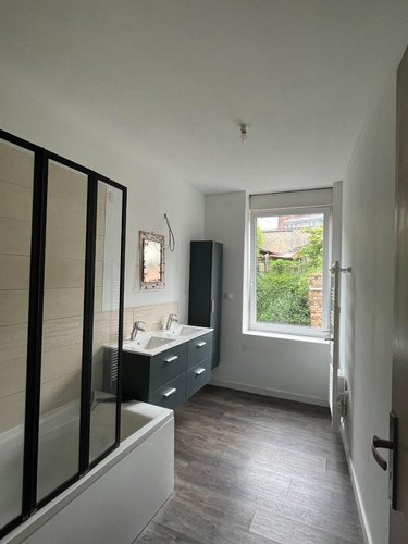 Location appartement Cassel 59670 Nord 168 m2  1013 euros
