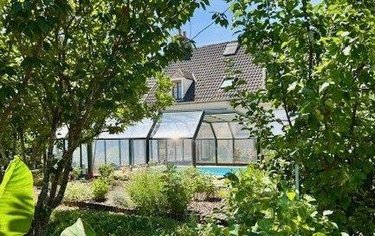 Maison a vendre Saint-Amand-Montrond 18200 Cher 221 m2  235000 euros