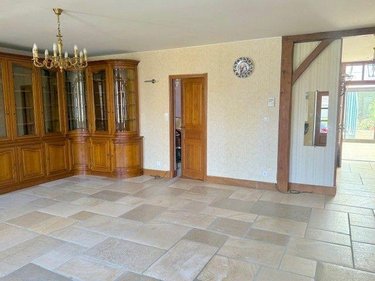 Maison a vendre Saint-Amand-Montrond 18200 Cher 221 m2  248425 euros