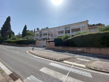 Appartement a vendre Hyères 83400 Var 72 m2 3 pièces 355680 euros