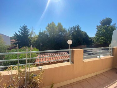 Appartement a vendre Hyères 83400 Var 72 m2 3 pièces 355680 euros