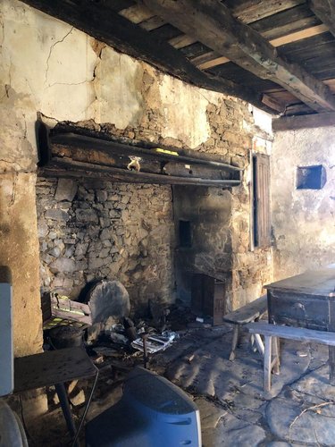 Maison a vendre Aubazines 19190 Corrèze 60 m2 2 pièces 27250 euros