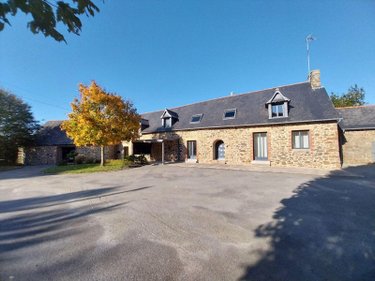 Maison a vendre La Croixille 53380 Mayenne 186 m2 7 pièces 320850 euros