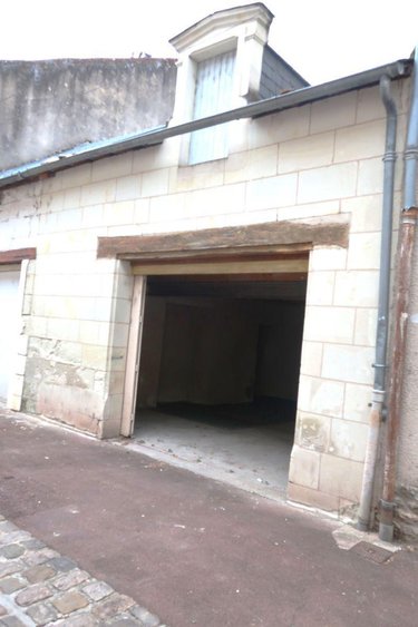 Garage et parking a vendre Châtellerault 86100 Vienne 30 m2  14000 euros