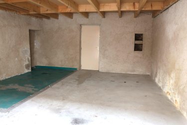 Garage et parking a vendre Châtellerault 86100 Vienne 30 m2  14000 euros