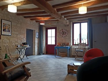 Fonds et murs commerciaux a vendre Saint-Benoît-la-Forêt 37500 Indre-et-Loire 361 m2  559000 euros