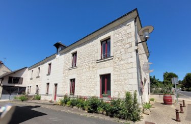 Fonds et murs commerciaux a vendre Saint-Benoît-la-Forêt 37500 Indre-et-Loire 361 m2  559000 euros