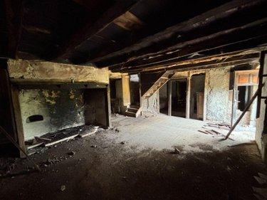 propriete a vendre Le Bourg 46120 Lot 460 m2  188400 euros