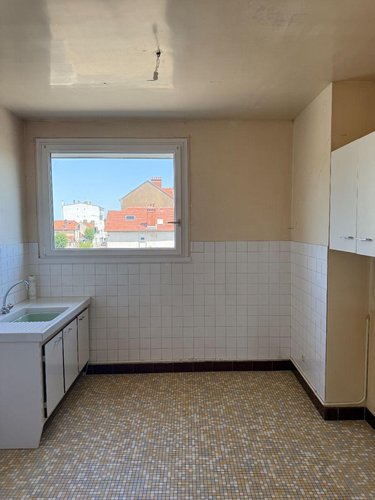 Appartement a vendre Sainte-Savine 10300 Aube 70 m2 3 pièces 77900 euros