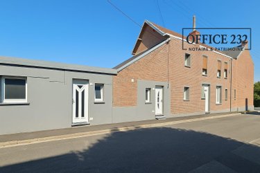 Immeuble a vendre Jeumont 59460 Nord 284 m2  343600 euros