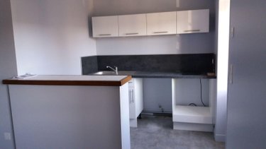 Location appartement Bayeux 14400 Calvados 27 m2 1 pièce 410 euros