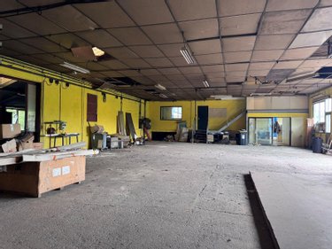 Fonds et murs commerciaux a vendre Aixe-sur-Vienne 87700 Haute-Vienne 1500 m2  337400 euros