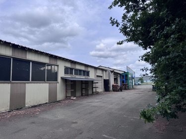 Fonds et murs commerciaux a vendre Aixe-sur-Vienne 87700 Haute-Vienne 1500 m2  337400 euros