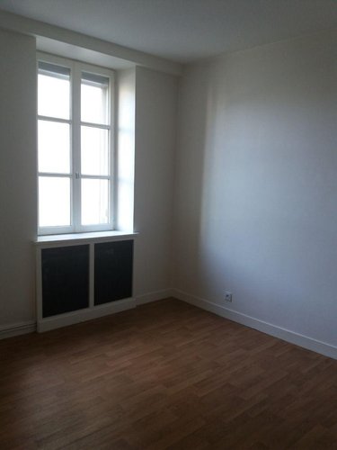 Location appartement Bayeux 14400 Calvados 90 m2 4 pièces 722 euros