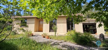 Maison a vendre La Roquebrussanne 83136 Var 91 m2 4 pièces 304500 euros